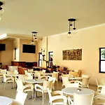 Готель Boulevard 4*