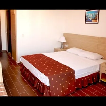 Boulevard 4*